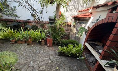 CASA DE 2 PISOS EN ARRIENDO, CABECERA