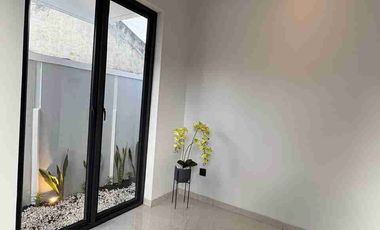 Dijual Rumah Bagus Siap Huni di Kencana Loka BSD City