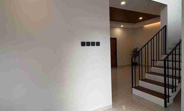 Dijual Rumah Bagus Siap Huni di Kencana Loka BSD City