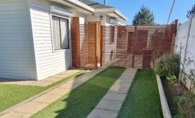 Casa En Venta En Villa Los Jardines Algarrobo