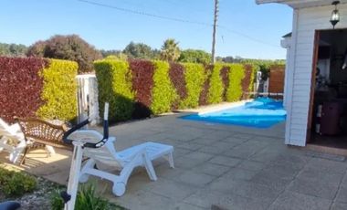 Casa En Venta En Villa Los Jardines Algarrobo