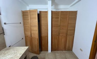 Casa en Vía a La Costa con 4 Habitaciones en Venta o Alquiler