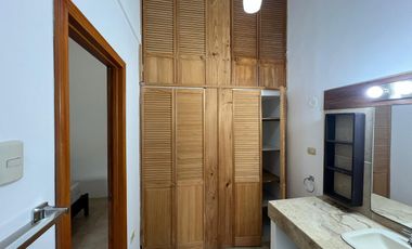 Casa en Vía a La Costa con 4 Habitaciones en Venta o Alquiler