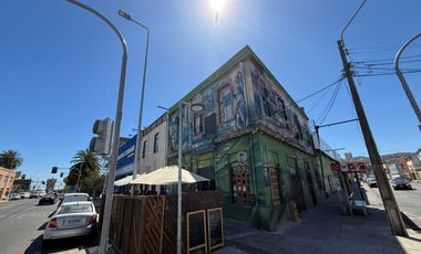 Vendemos derecho a llave de local comercial en pleno centro, Valparaíso