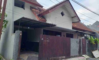 rumah sewa teuku Umar barat strategis pusat kota lingkungan tenang