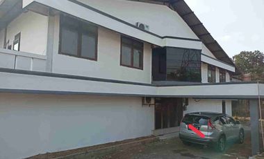 Gudang pabrik bekas produksi spring bed di Bekasi akses 2 tol