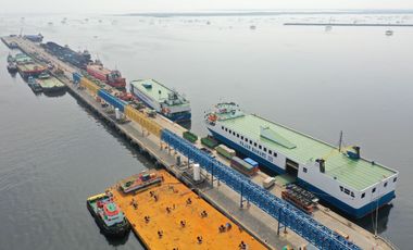 Ready-to-Use Warehouse in the Marunda Area, with Direct Toll Road Access and 24-Hour Security