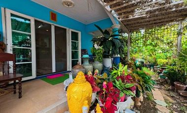 Corner Unit Next to the Community Garden!!! Single house for sale in Baan Suan Aeksayam Project, corner unit with 101 sq.w.