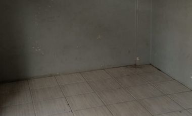 DIsewa Ruko Kecil 2 Lantai Pinggir Jalan Di Jl Raya Bekasi Cakung Jakarta Timur