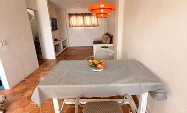 Terreno 750 m² frente al mar con suite construida, permisos y escrituras – $280.000