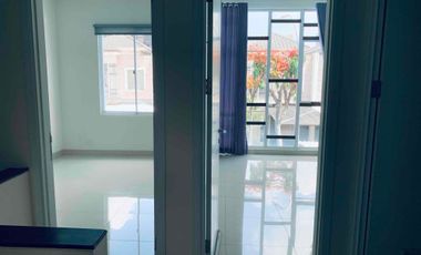 Rumah 2 lt  lokasi green lake city