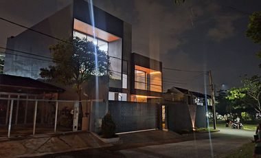 Dijual Rumah Mewah di Pancanaka Royal Garden, Cimahi