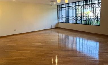 ACOGEDOR DPTO DE 3 DORM EN TAMBO DE MONTERRICO