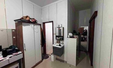 Disewakan Rumah Full purnish lantai 2 Dalung Badung