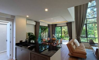 For Rent/Sale 3 Storey English Colonate Style Garden Villa in Padad, near Central Airport Plaza.