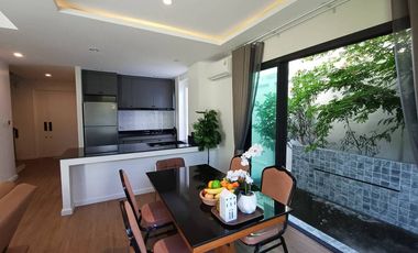 For Rent/Sale 3 Storey English Colonate Style Garden Villa in Padad, near Central Airport Plaza.