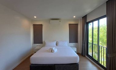 For Rent/Sale 3 Storey English Colonate Style Garden Villa in Padad, near Central Airport Plaza.