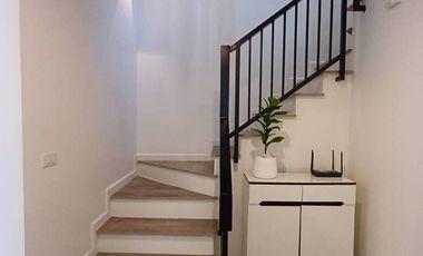 For Rent/Sale 3 Storey English Colonate Style Garden Villa in Padad, near Central Airport Plaza.
