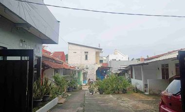 di Jual Tanah 1015 meter + 14 rumah ShM dekat UI Depok