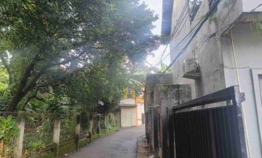 di Jual Tanah 1015 meter + 14 rumah ShM dekat UI Depok