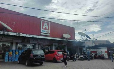 di Jual Tanah 1015 meter + 14 rumah ShM dekat UI Depok