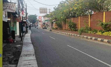 di Jual Tanah 1015 meter + 14 rumah ShM dekat UI Depok