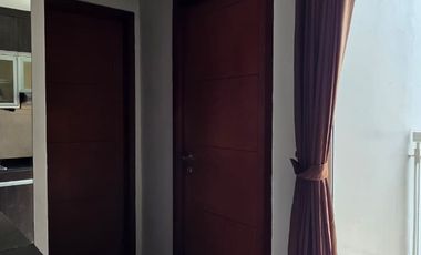 Disewakan Apartemen Royal Medit 2 Bedrooms Best View Fireworks Central Park Mall di Tanjung Duren Jakarta Barat
