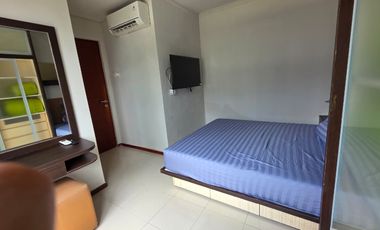 Disewakan Apartemen Royal Medit 2 Bedrooms Best View Fireworks Central Park Mall di Tanjung Duren Jakarta Barat