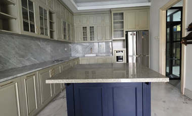 FOR RENT Rumah Mewah Modern Dalam Komplek Area Kuningan Siap Huni