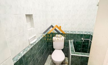 Disewakan Villa 2 Tingkat Kondisi siap huni Komplek Cemara Hijau