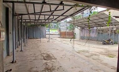 Disewakan Untuk Bengkel, Carwash, Pool, Resto, Retail Luas 234m2 di Warung Buncit Raya