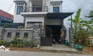 DIJUAL Rumah Minimalis 2 Lantai Siap Huni di Gg Sempalan jati Kudus