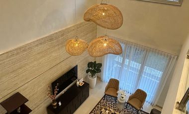 Disewakan Rumaha mewah Full Furnish (BB) lokasi di Wisata Bukit Mas 1