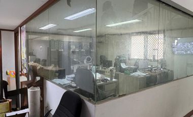 Gudang dan Kantor Megah Semanan 711m2 13x33 HGB Strategis Ada Mess