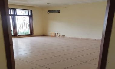 Dijual Rumah Hook Komplek Intercon Kebon Jeruk 1,5 Lantai Posisi Hoek, Dekat Puri Indah Mall & RS Siloam Kebon Jeruk Jakarta Barat