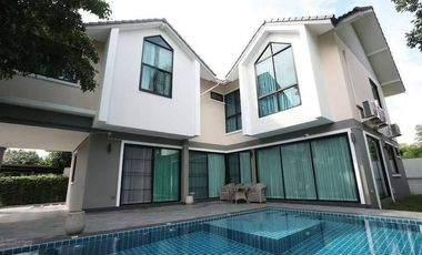 Luxury Pool Villa for Rent Near Central Festival Chiang Mai