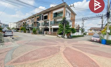 ขายทาวน์เฮ้าส์ หมู่บ้านรินรดา โอเรียนทอล Rinrada Oriental บางหญ้าแพรก สมุทรสาคร