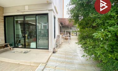 ขายทาวน์เฮ้าส์ หมู่บ้านรินรดา โอเรียนทอล Rinrada Oriental บางหญ้าแพรก สมุทรสาคร