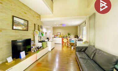 ขายทาวน์เฮ้าส์ หมู่บ้านรินรดา โอเรียนทอล Rinrada Oriental บางหญ้าแพรก สมุทรสาคร