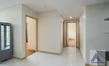 🔼🔽 AccomA 📩  Pet-friendly | Nice view 2 bedrooms at Fullerton Sukhumvit main road close to Thonglor Ekkamai BTS