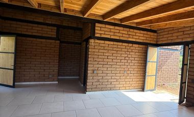 Renta de casa nueva en Acatitlan