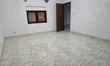 Jual Rumah 2lt KOSONGAN area Perumahan One Gate System Jl Pulau Galang Denpasar Selatan Tidak Banjir