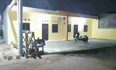 KONTRAKAN BARU DAN STRATEGIS DI KOMPLEKS PURIMAS KELAPA 2 WETAN