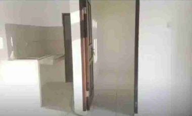 KONTRAKAN BARU DAN STRATEGIS DI KOMPLEKS PURIMAS KELAPA 2 WETAN