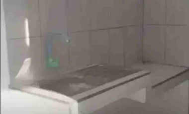 KONTRAKAN BARU DAN STRATEGIS DI KOMPLEKS PURIMAS KELAPA 2 WETAN