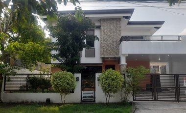 FOR RENT 5BR WITH PARKING HOUSE AND LOT IN MERVILLE PARK