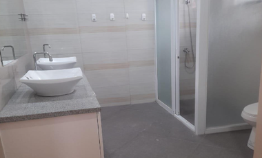 FOR RENT 5BR WITH PARKING HOUSE AND LOT IN MERVILLE PARK