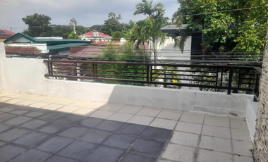 FOR RENT 5BR WITH PARKING HOUSE AND LOT IN MERVILLE PARK