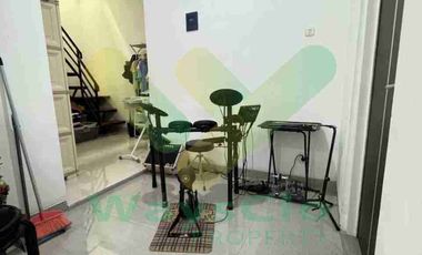 DIJUAL CEPAT RUMAH CANTIK DAERAH TAMANSARI METROPOLITAN, HARGA SANGAT MURAH