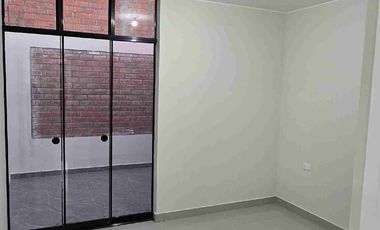 SE ALQUILA CASA DE ESTRENO